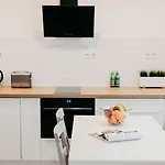 Browar Lubicz | Balcony | Elevator | Free Garage Apartament