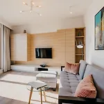 Apartament Browar Lubicz | Balcony | Elevator | Free Garage