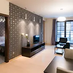 Apartament Browar Lubicz | Balcony | Elevator | Free Garage Kraków