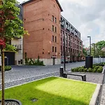 Apartament Browar Lubicz | Balcony | Elevator | Free Garage *