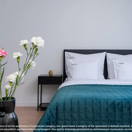 Daire Browar Lubicz | Balcony | Elevator | Free Garage Krakow