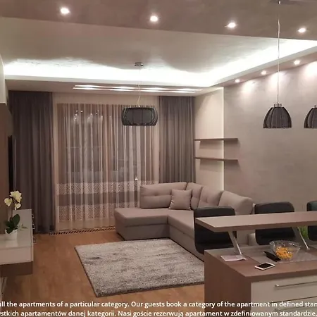 Browar Lubicz | Balcony | Elevator | Free Garage דירה קרקוב