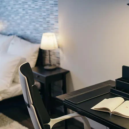 Exclusive Aparthotel Krakow Browar Lubicz 4*