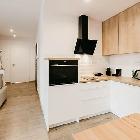 Exclusive Aparthotel Krakow Browar Lubicz 4*