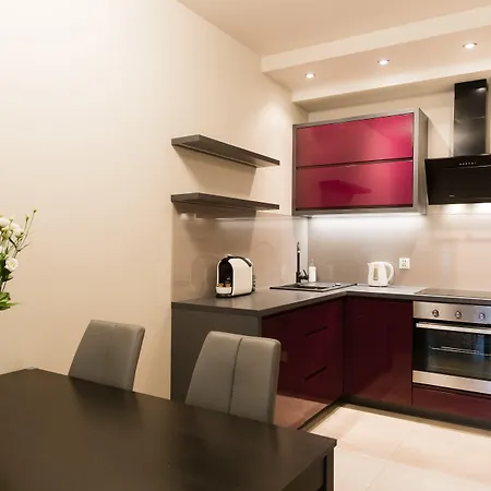 Daire Browar Lubicz | Balcony | Elevator | Free Garage