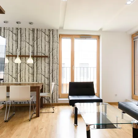 Daire Browar Lubicz | Balcony | Elevator | Free Garage *