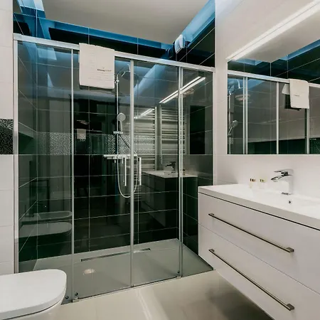 Browar Lubicz | Balcony | Elevator | Free Garage Appartement Krakau
