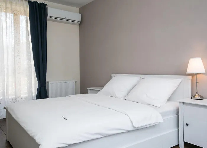 Apartamento Browar Lubicz | Balcony | Elevator | Free Garage *