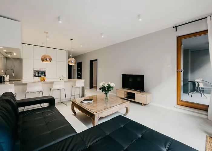 Browar Lubicz | Balcony | Elevator | Free Garage דירה