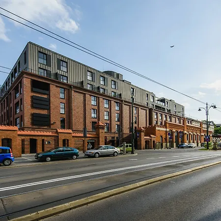 Browar Lubicz | Balcony | Elevator | Free Garage Apartment *